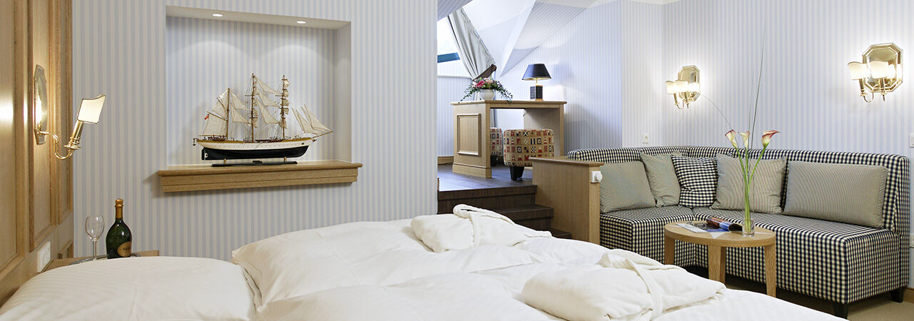 Hotel Und Restaurant Waldschloesschen Crivitz エクステリア 写真